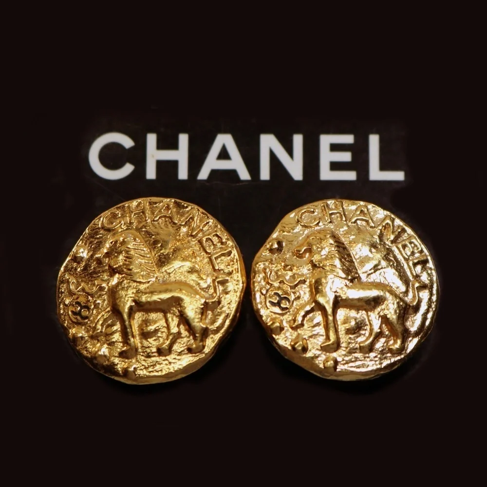 Chanel Lion Medallion Gold Plated Vintage Clip-on Earrings RARE! EUC ~ HOST PICK